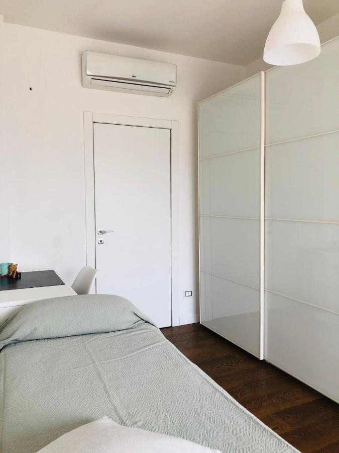 Morivione Apartment - Bocconi Free Parking Milánó Kültér fotó